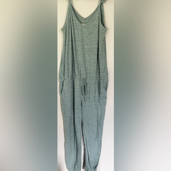 Chaser Flutter Cami in Succulent Jumpsuit - Picture 2 of 6